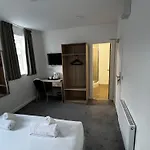 Ox Hotel 3*