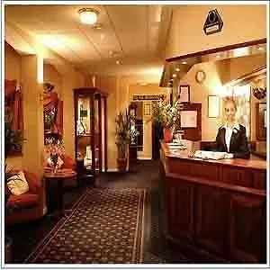 Ox Hotel 3*