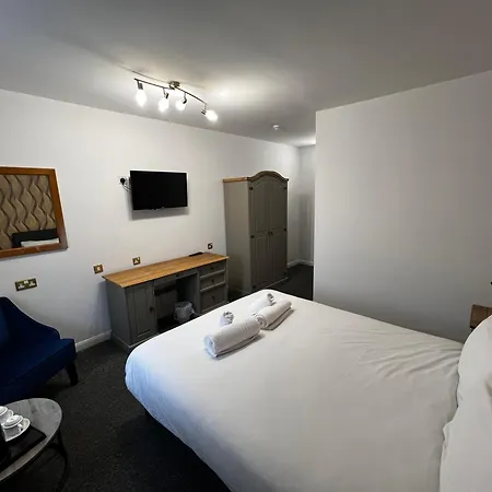 Ox 3* Carlisle (Cumbria)